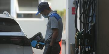 YPF aplicó aumentos en el precio de sus combustibles