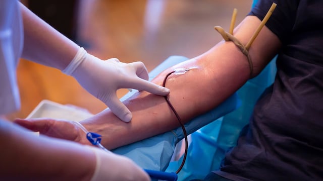 Urgente llamado a la donación de sangre en Eldorado para un niño en tratamiento oncológico.
