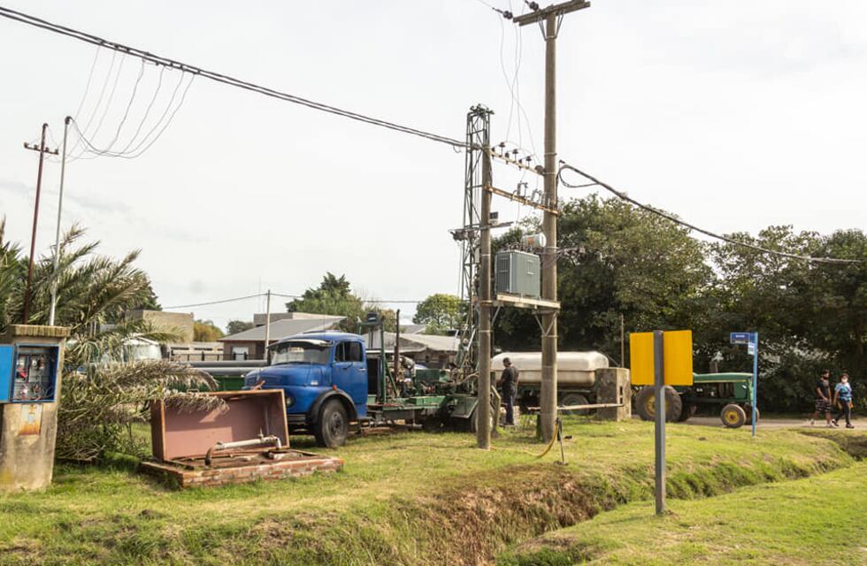 Soldini: anunciaron nuevas obras de perforación para aumentar la presión del agua