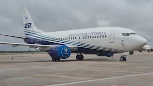 El avión que sobrevoló Córdoba a muy baja altura es de Santiago del Estero. Lo que se sabe.