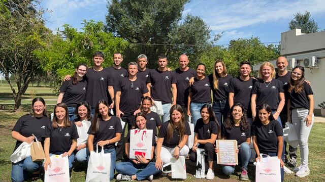 Empleados de Austin Powder división explosivos