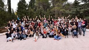 Jovenes estudiantes de carreras de tecnologia Futura Camp