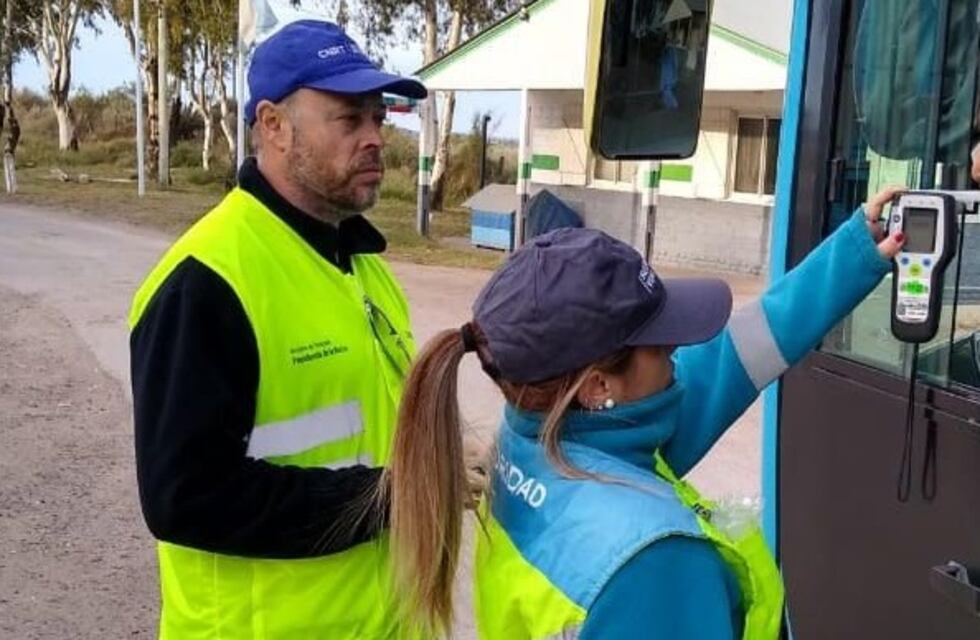 Más de 1800 unidades entre camiones y micros controlados en la región