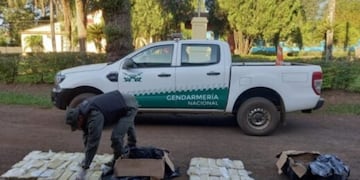 Gendarmería Nacional intercepta narcotráfico proveniente de Paraguay en Puerto Rico.