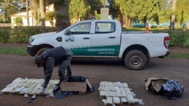 Gendarmería Nacional intercepta narcotráfico proveniente de Paraguay en Puerto Rico.