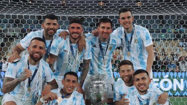 Los futbolistas de la Selección dejaron divertidos mensajes en Instagram.