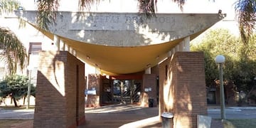 Hallaron inconsciente a una chica de 14 años en un contenedor de basura de la ciudad de Santa Fe.