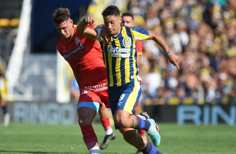 Arsenal arde ante Rosario Central: expulsaron a dos jugadores por el VAR