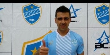 El delantero viene de jugar en Ecuador\u002E Refuerzo de categoría para la Academia\u002E