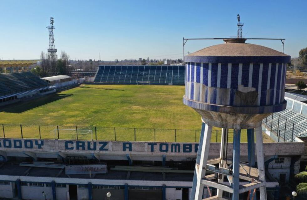 Declaran "bien histórico" el tanque del club Godoy Cruz