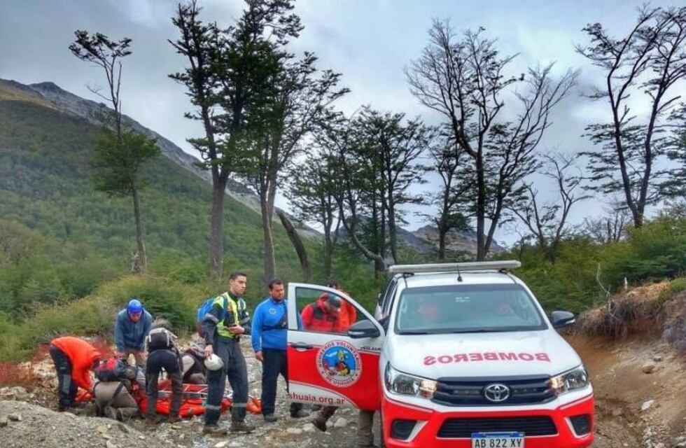Una mujer debió ser rescatada en la senda de Estancia Túnel