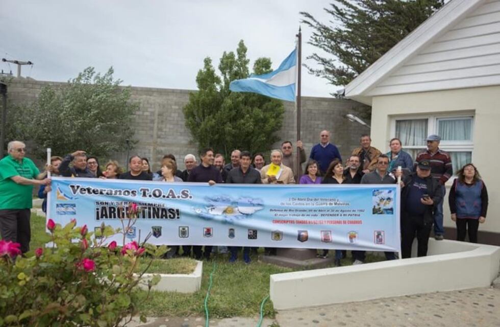 El intendente recibió a los soldados que estuvieron en la ciudad durante la gesta de Malvinas