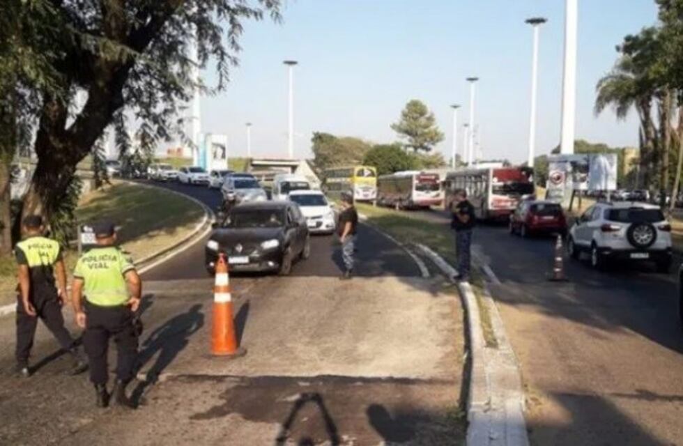 Hay 140 médicos de Corrientes que tienen dificultades en su traslado a Resistencia
