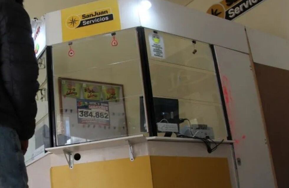 A punta de arma, ladrón se alzó con $550.000 en menos de dos minutos