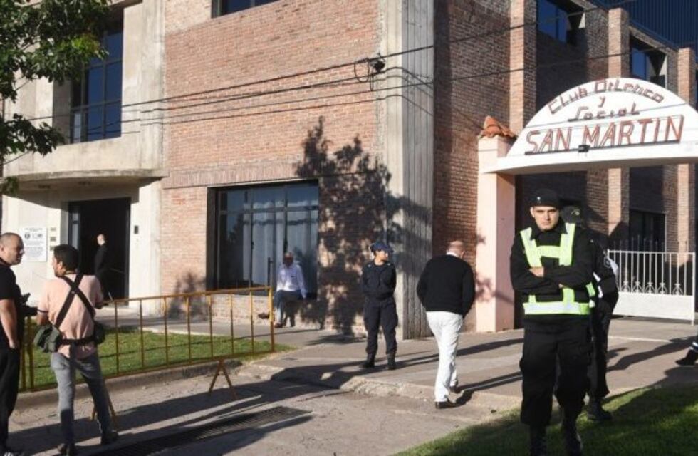 Adiós a Emiliano Sala: el dolor y la tristeza inundaron Progreso