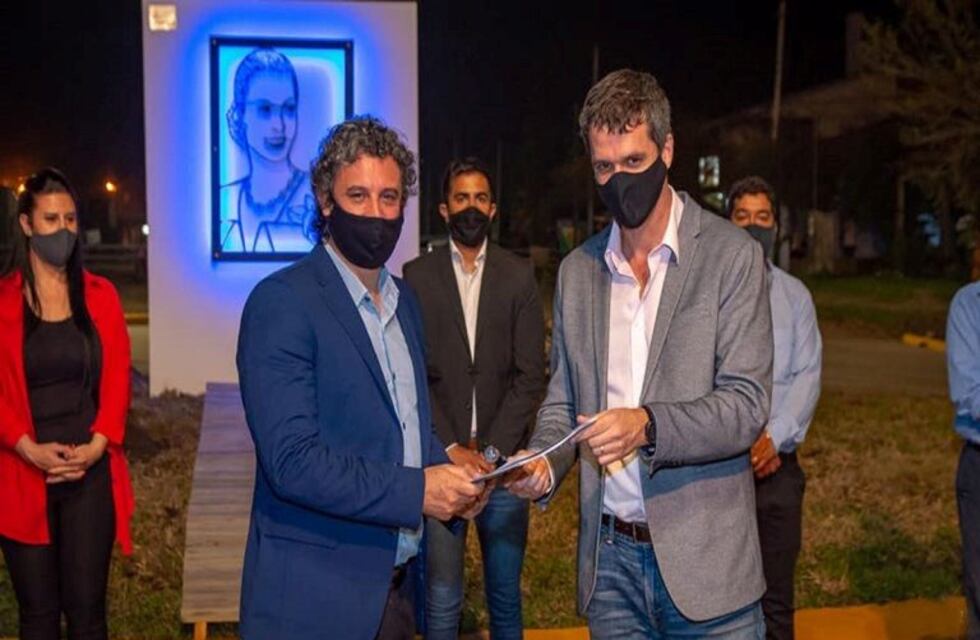 Federación: Cresto hizo una entrega de aportes para bombas sumergibles de aguas cloacales