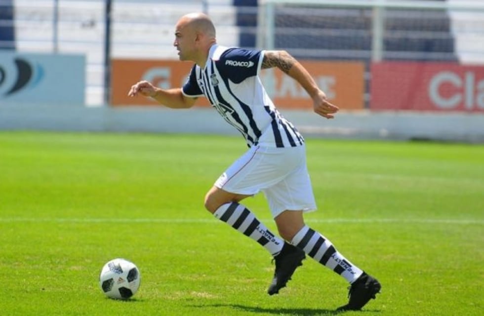 Talleres cuida a Silva pero será titular ante Banfield