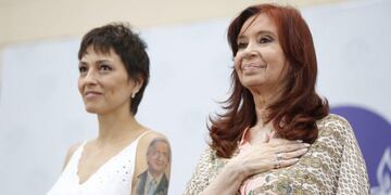 Cristina Kirchner y Mayra Mendoza (Foto:Twitter)