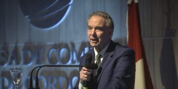 Miguel Ángel Pichetto estuvo este lunes en Córdoba y se reunió con Schiaretti y luego dio una charla en la Bolsa de Comercio\u002E