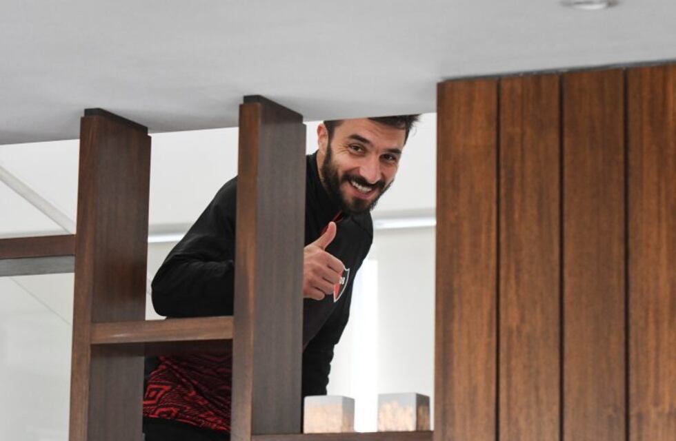 Scocco se entrena a full en Hugues buscando su puesta a punto