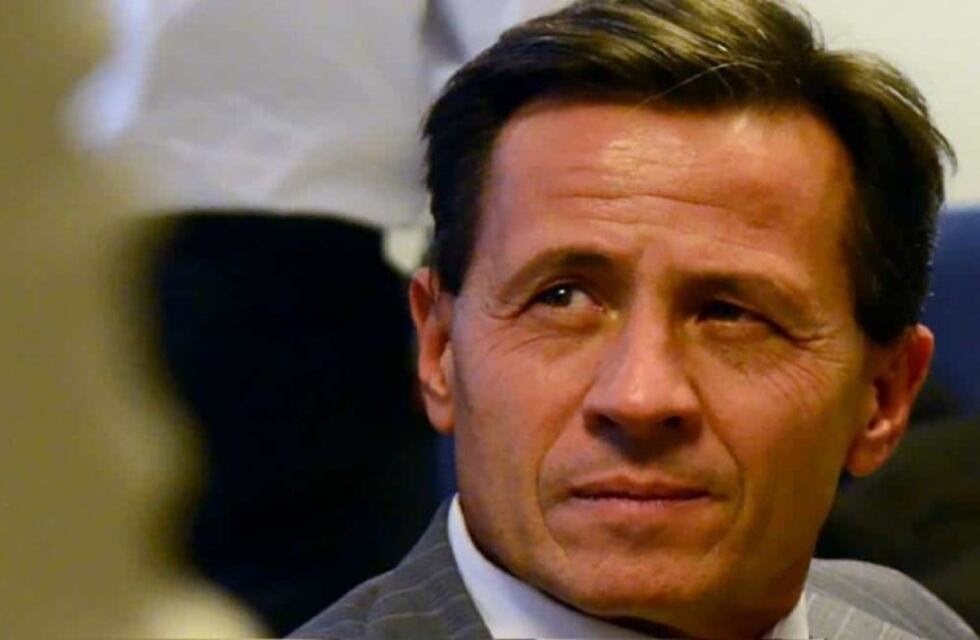 Un fiscal neuquino quiere que las mujeres porten armas para evitar femicidios