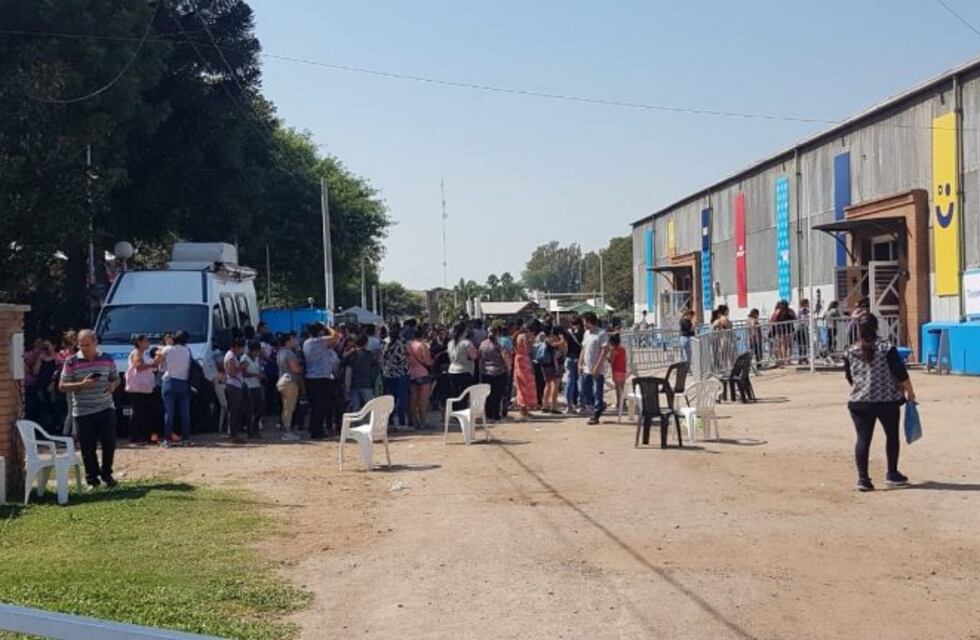 Cristina Cravero se mostró satisfecha por el operativo de entrega de las tarjetas AlimentAR