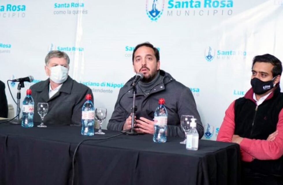 El gobernador y el intendente de Santa Rosa presentaron el Ente Municipal de Transporte Urbano