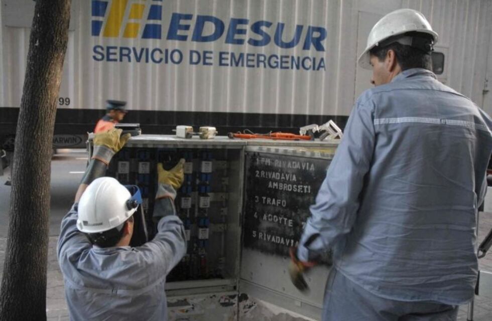 Más de 74.000 usuarios del conurbano bonaerense y de la ciudad de Buenos Aires sin luz