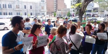 La Asamblea Vecinalista de Paraná pidió que se reactive la recolección de basura