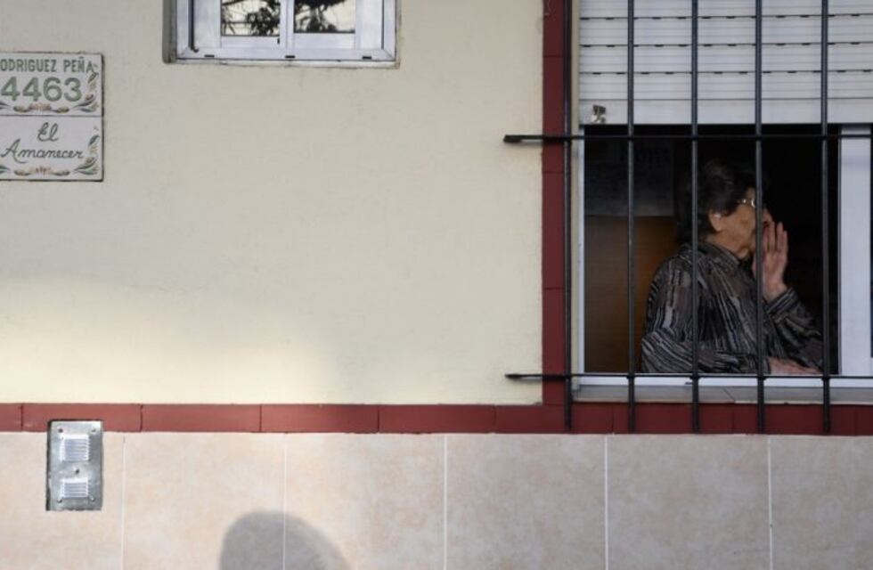 "El contagio acá es muy fácil", dijo el dueño del geriátrico de Villa Lynch donde murieron cinco personas