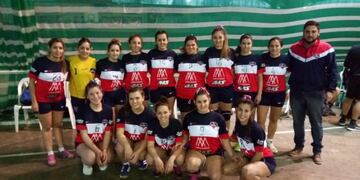Arroyito perdió en handball femenino ante La Calera