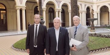 Los funcionarios detallaron cómo seguirá el trámite ante la Corte Suprema de la Nación\u002E (@gobsantafe)