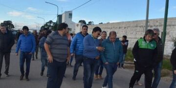 Dirigentes de Germinal trataron de convencer a Linares de que el presidente del club sea candidato a intendente\u002E