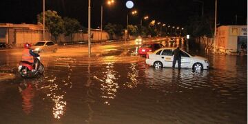 Fuerte tormenta también castigó a San Juan. Imagen de archivo.