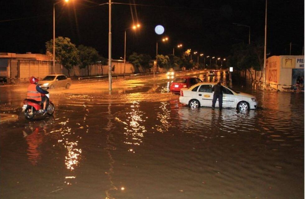 La lluvia del último lunes por la noche afectó a varias familias de departamentos alejados