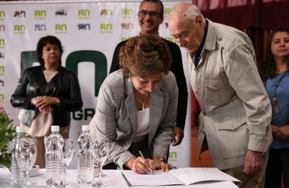 Río Negro decretó la suspensión de cortes en los servicios básicos