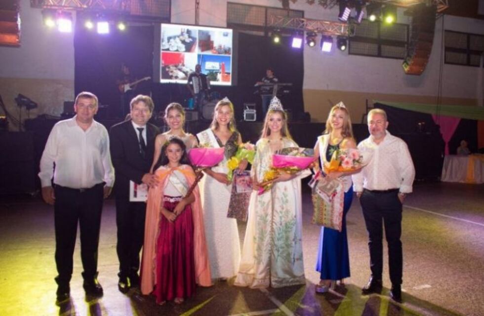 Finalizó otra edición de la Fiesta del Durazno en Cerro Azul