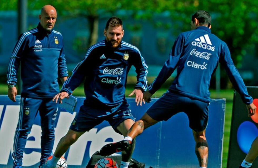 La Selección Argentina se entrenó de cara al duelo decisivo con Ecuador