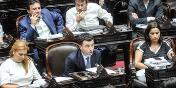 Rodrigo De Loredo y el bloque UCR, con voto positivo (Federico Lopez Claro).