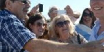 DYN06, ENTRE RIOS 17/12/2016, EL PRESIDENTE MAURICIO MACRI INAUGURu00d3 ESTA MAu00d1ANA OBRAS VIALES EN LA LOCALIDAD ENTRERRIANA DE URDINARRAIN ACOMPAu00d1ADO POR EL GOBERNADOR DE ENTRE Ru00cdOS, GUSTAVO BORDET Y POR EL INTENDENTE LOCAL, ALBERTO MORNACCO.nFOTO:DYN/PRESIDENCIA.