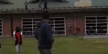 Tres chicos ingresaron a un colegio de Gonnet y atacaron a piedrazos a los alumnos