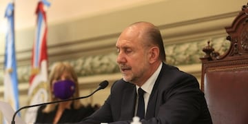 Inauguración de sesiones ordinarias de la Legislatura 2020, encabezadas por Omar Perotti (Prensa Perotti)