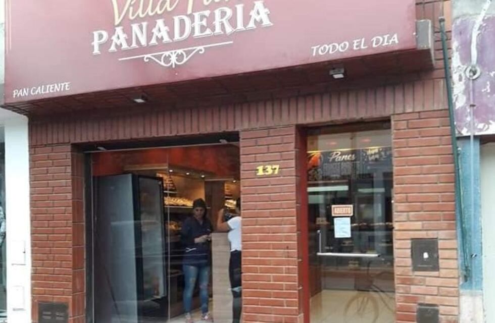 Un panadería en Arroyito regala una tira de pan diaria a quien lo necesite