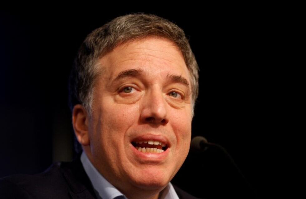 Nicolás Dujovne: "Vamos a cumplir con la meta de déficit de 2,7 puntos del PBI"