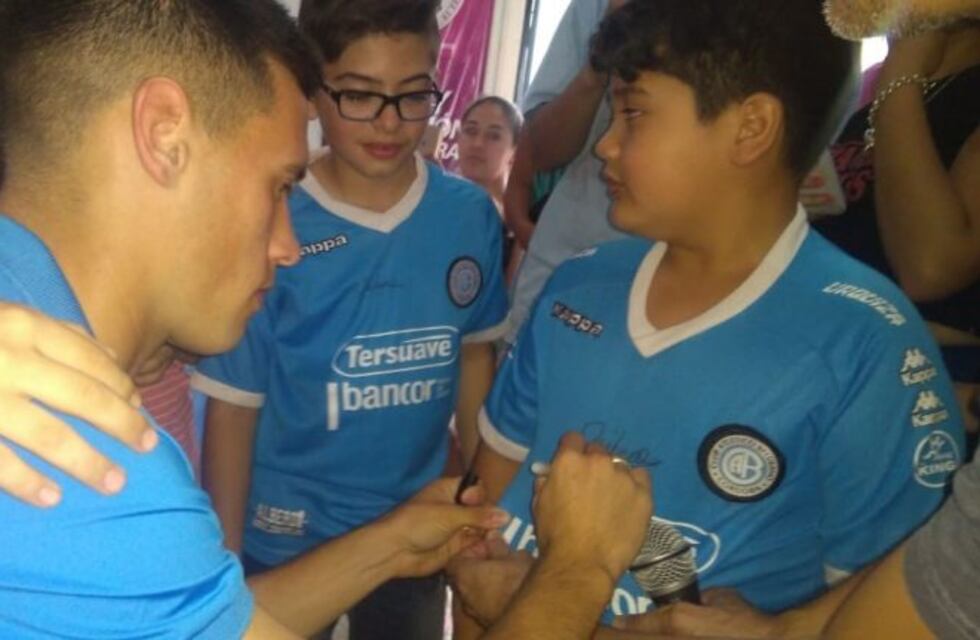 Guidara, un Pirata en la Merienda Solidaria en Bella Vista