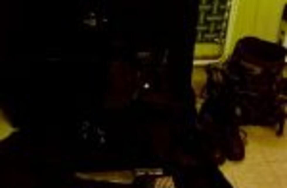 Secuestraron indumentaria policial tras un episodio de violencia familiar