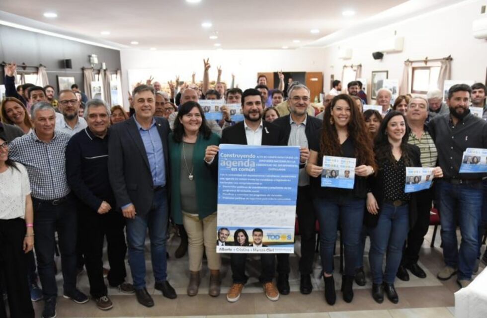 Marcos Cleri rubricó un compromiso con el Departamento Castellanos: "estamos construyendo una agenda en común"