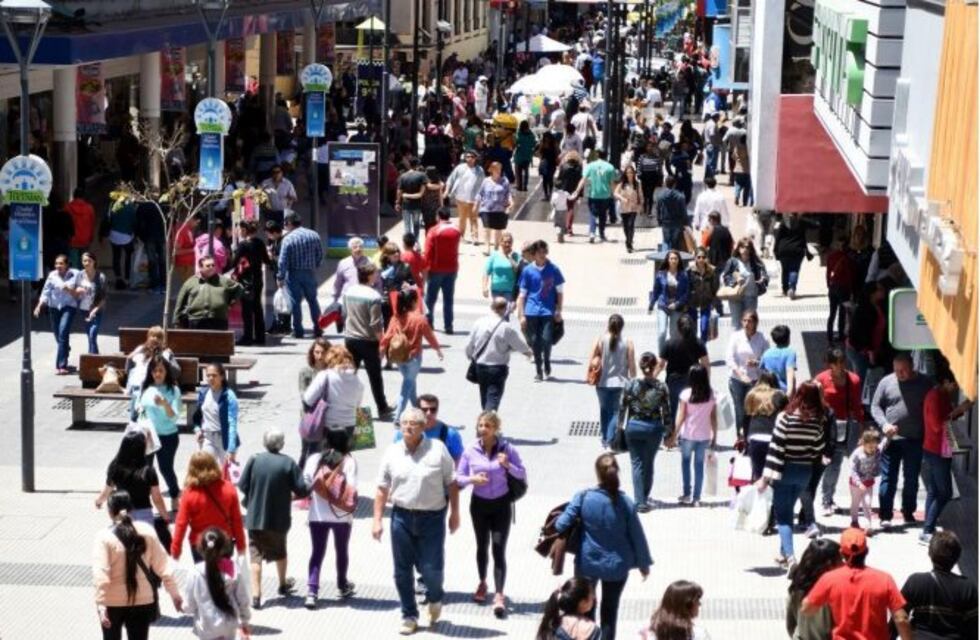 El comercio salteño reafirmó que no cerrará sus puertas por el coronavirus