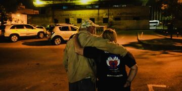Trabajo voluntario en las calles de San Salvador de Jujuy\u002E Créditos: Fabián González