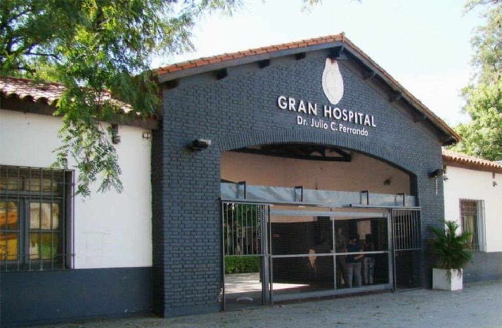 Denuncian que solo les dan "un pan por persona" a trabajadores del Perrando